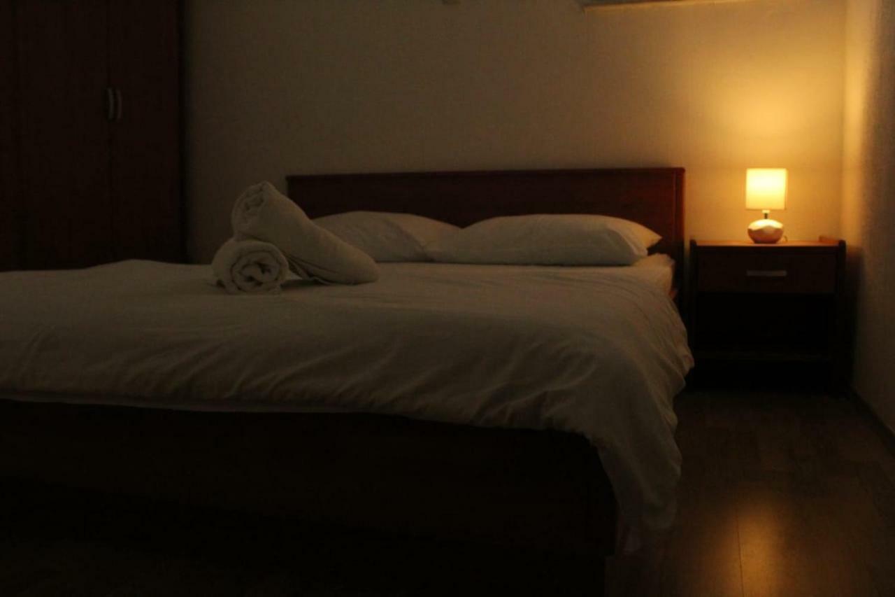 Apartment Pirovic トゥラニ エクステリア 写真